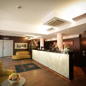 4* Szálloda The Atrium